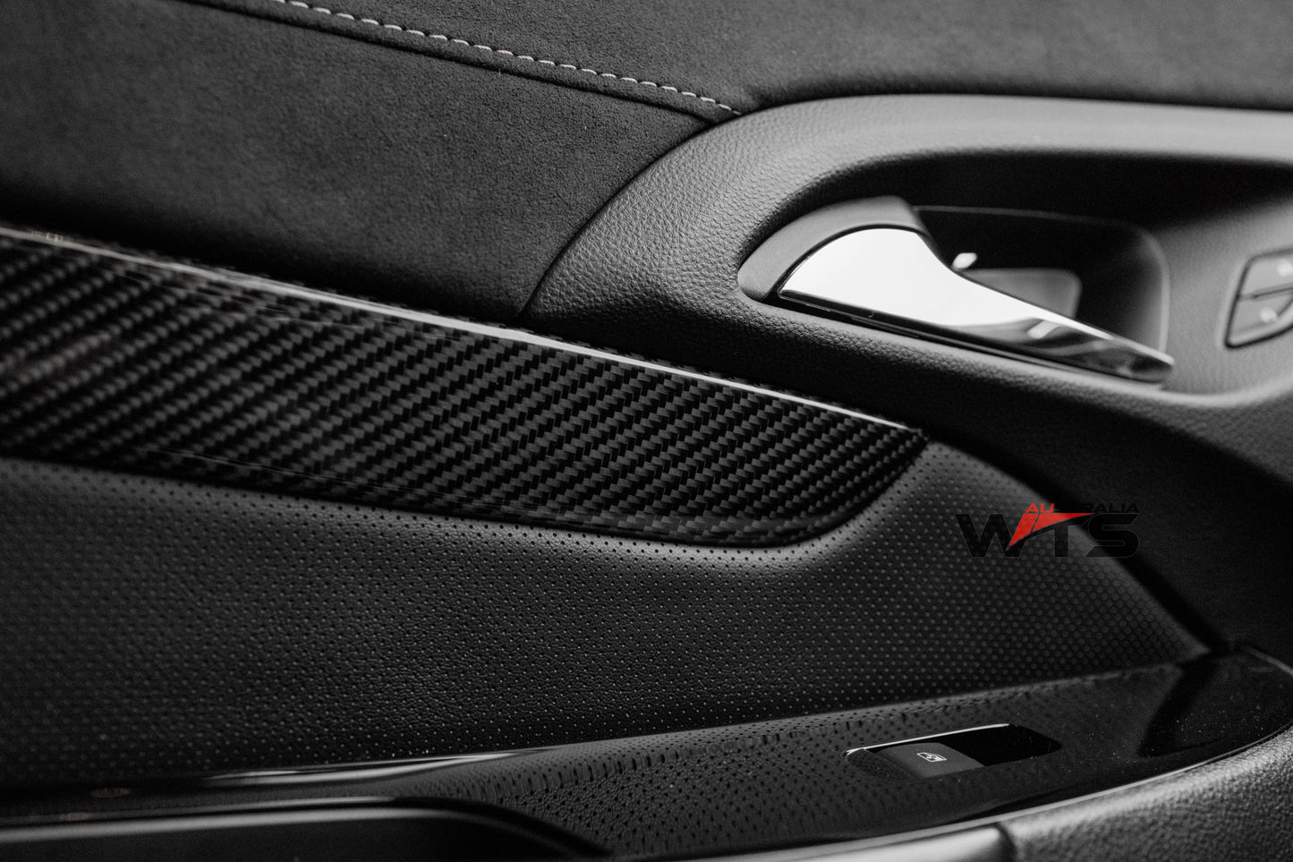 Carbon Fibre Interior Door Trim Strips For Holden VF HSV VF (No memory buttons version)