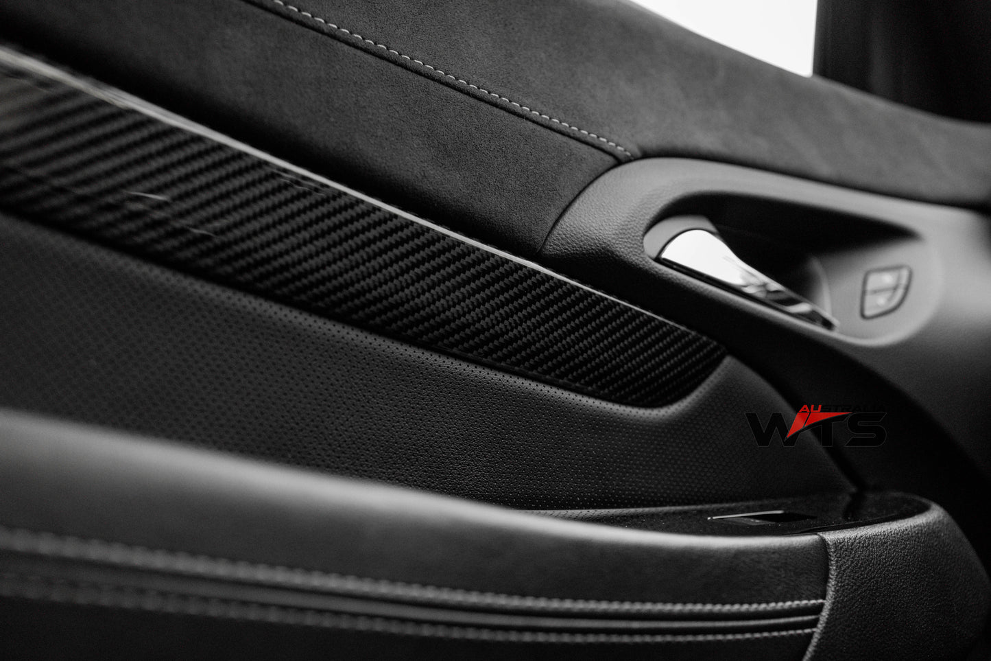 Carbon Fibre Interior Door Trim Strips For Holden VF HSV VF (No memory buttons version)
