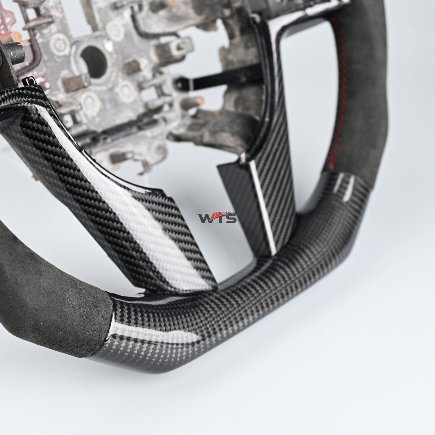 Alcantara Carbon Fibre Steering Wheel  Suitable For Holden VE G8 GXP