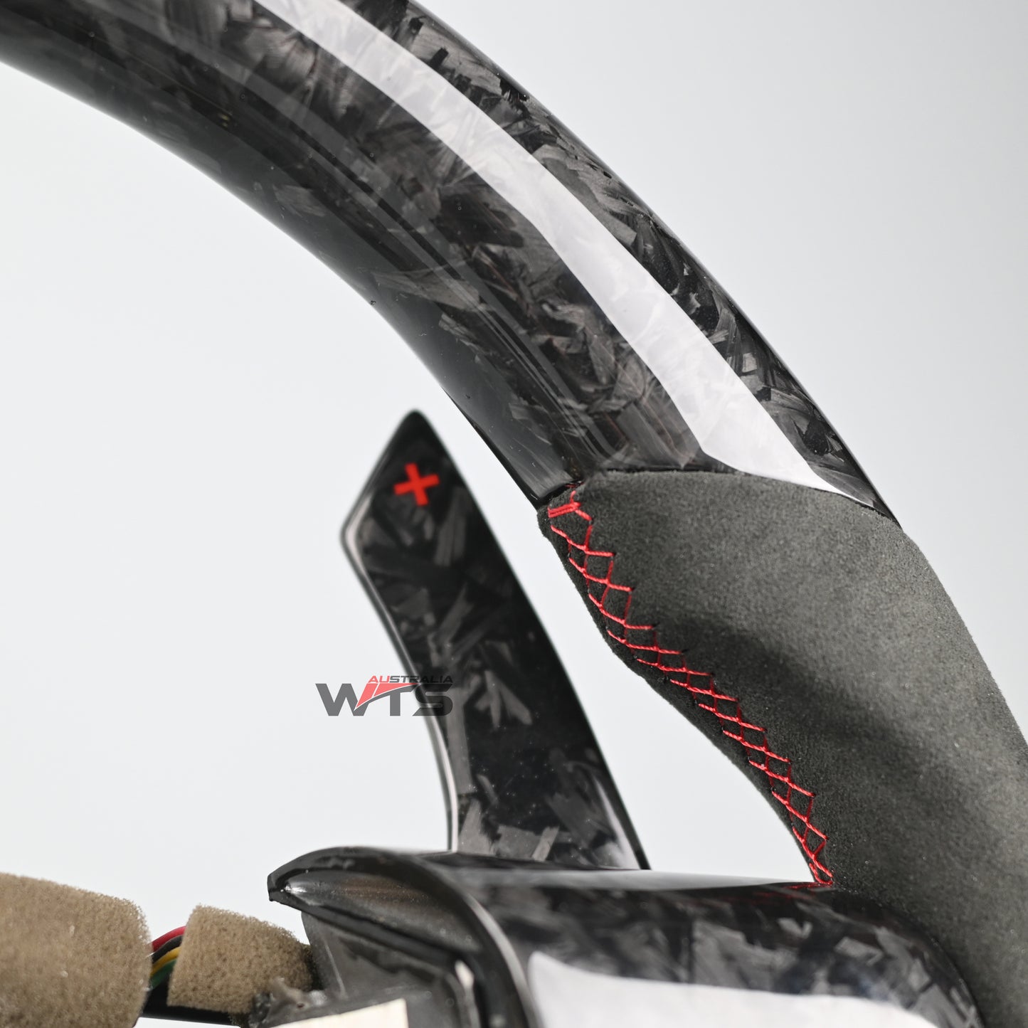 Forged Carbon Fibre Steering Wheel For Holden VY VZ