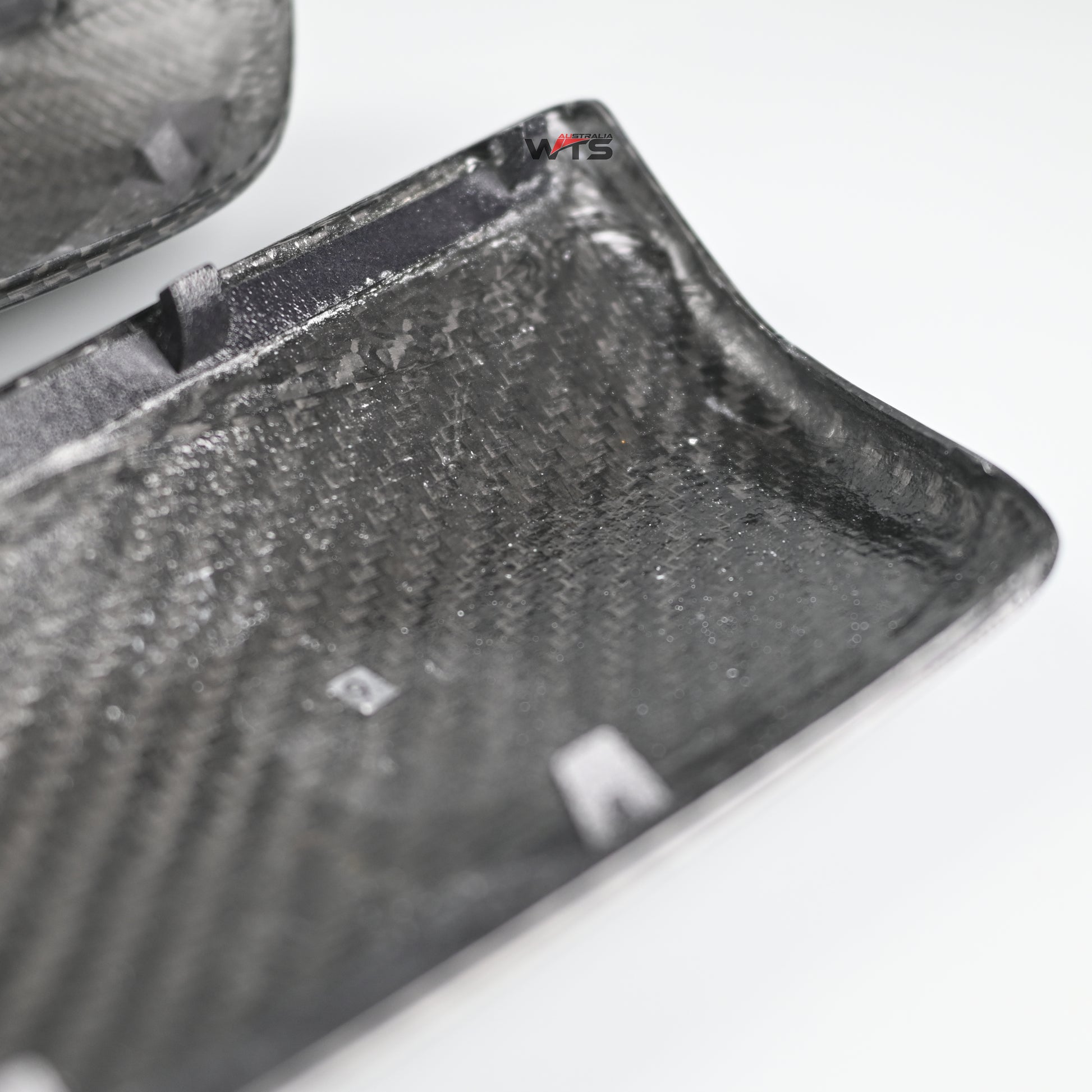 Dry carbon Fibre mirror cap for Chevy SS