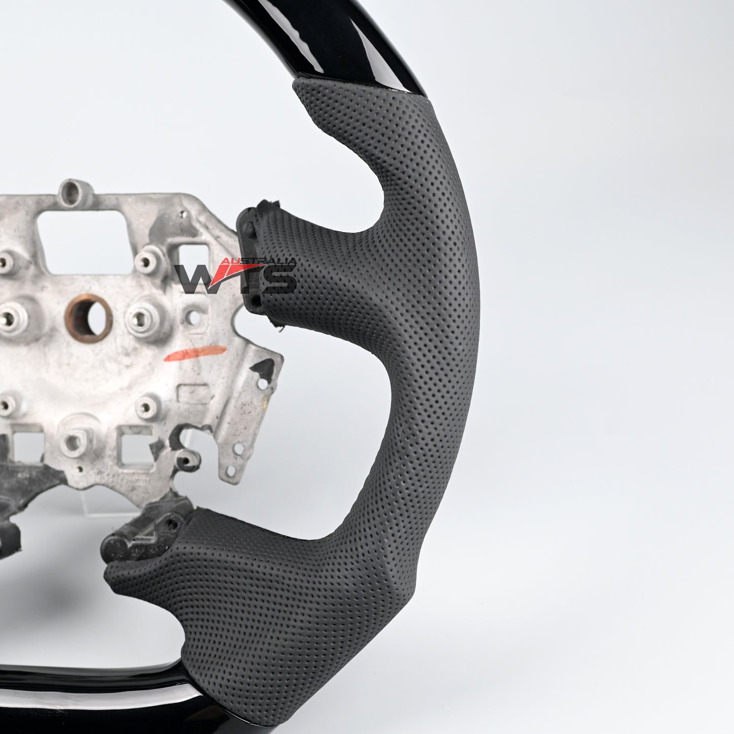 Gloss Black Steering Wheel – Ford Falcon FG / FGX (2008–2016)