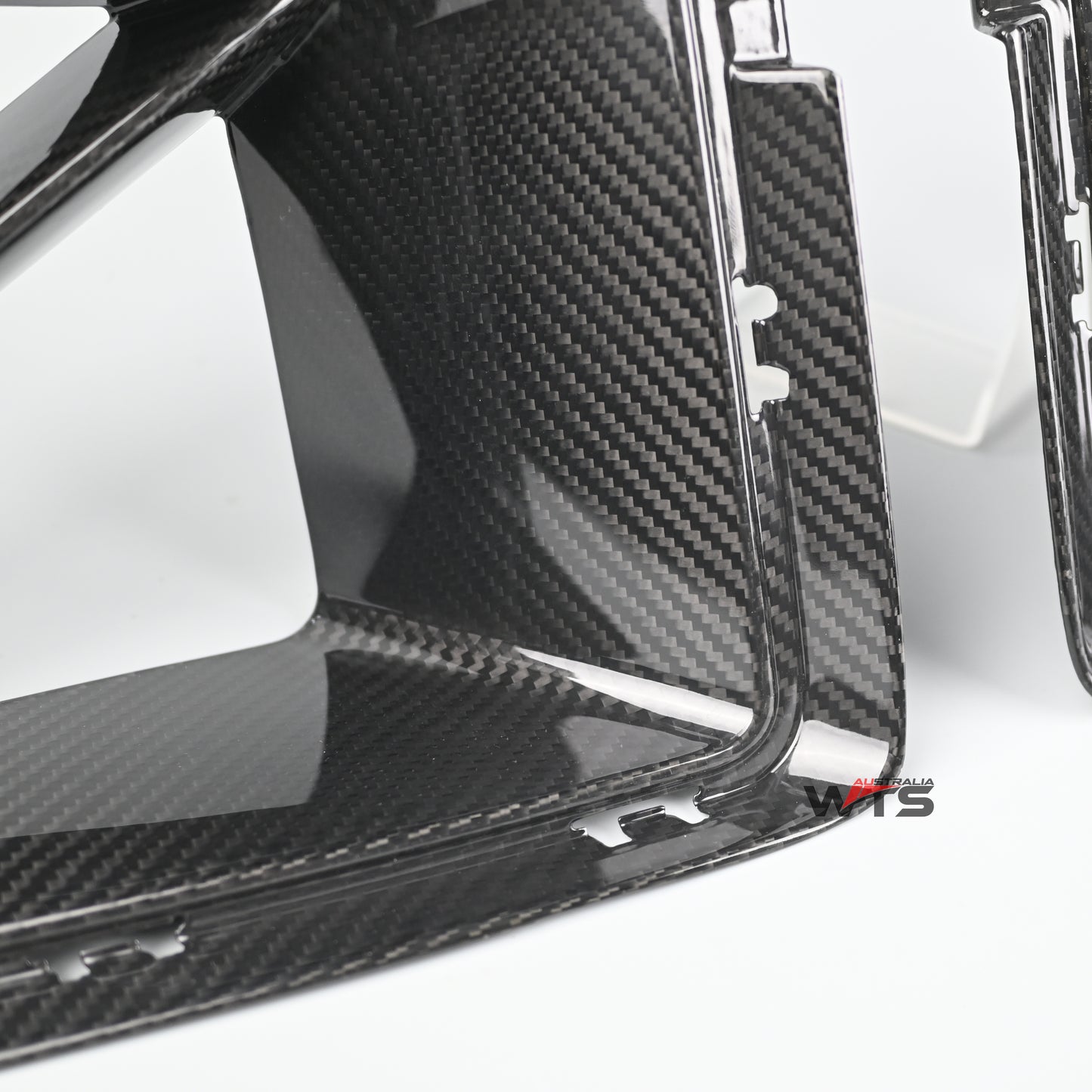 M2 G87 Intake Duct Vents