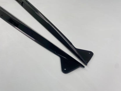 Dry Carbon Fibre Side Skrits For Corvette C8 Stingray 2020+