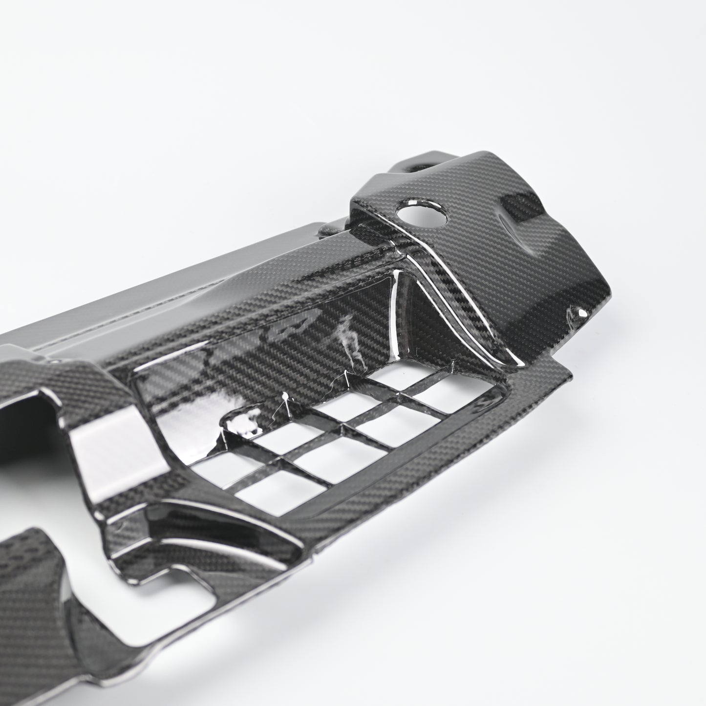 WTS CARBON FIBRE - 100% Pre-preg Carbon Fibre Radiator Garnish For Ford Falcon FG G6 XR6