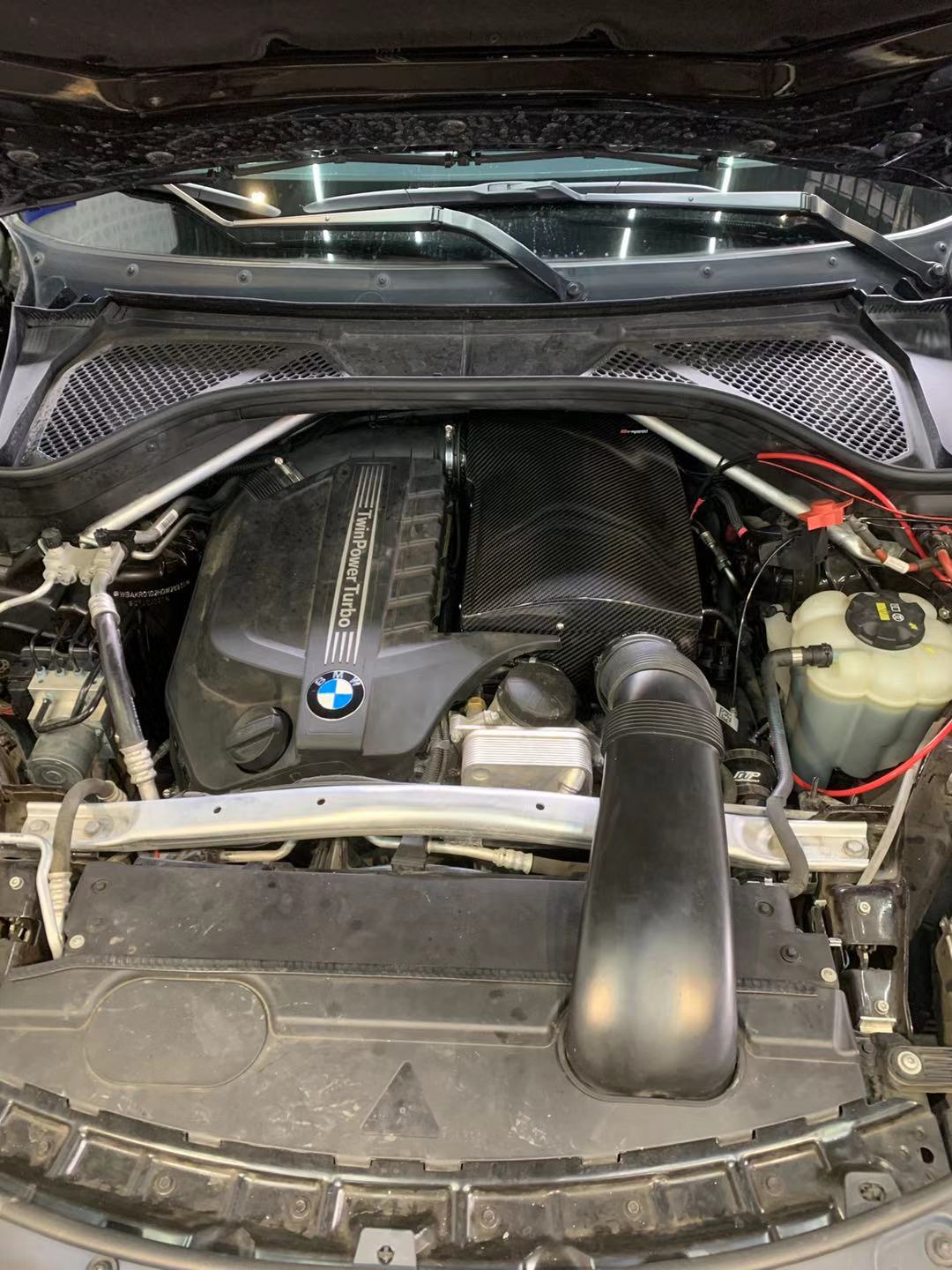 Pre-preg Carbon Fibre Air-Intake System For BMW X5 N55 3.0T