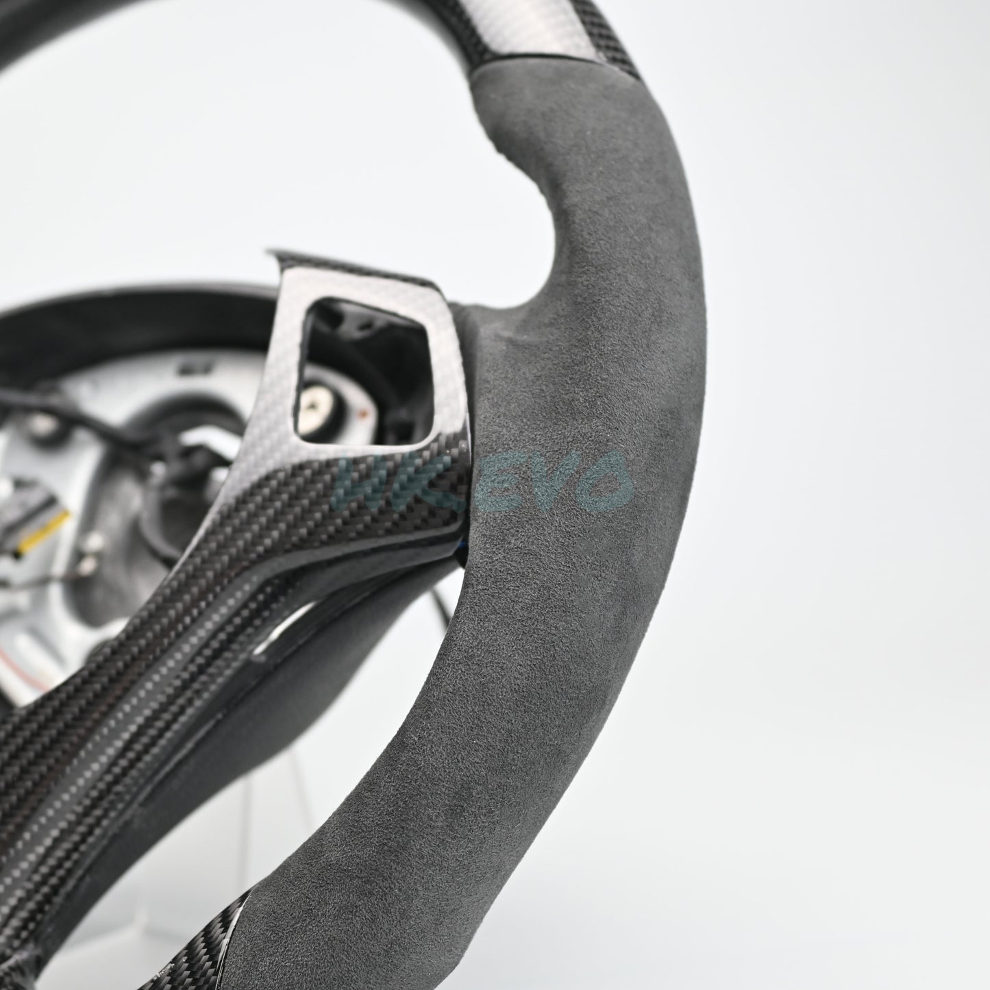 Carbon Fibre Steering Wheel Suitable For BMW E90 E91 E92 E93 (NON PADDLES STEERING WHEEL)