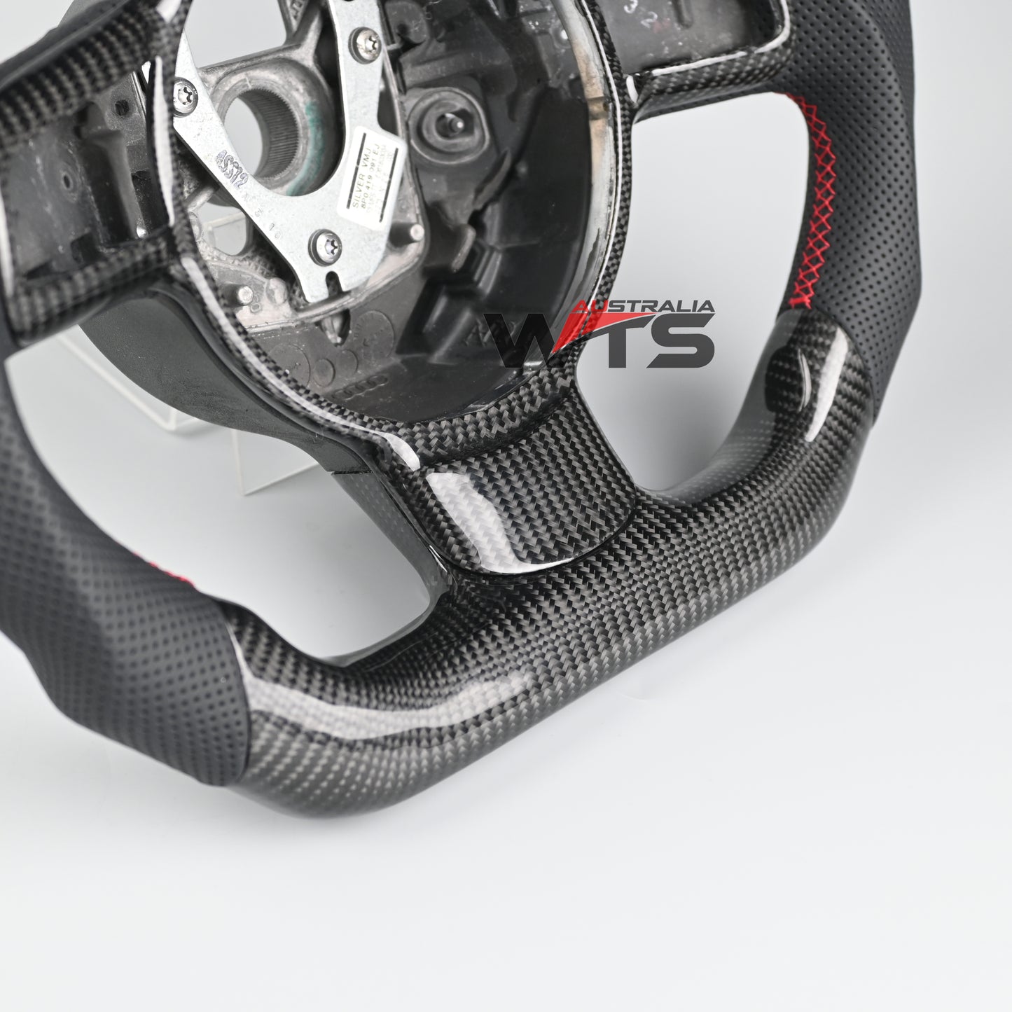 Carbon Fibre Steering Wheel For AUDI TT TTS MK2 2008-2012