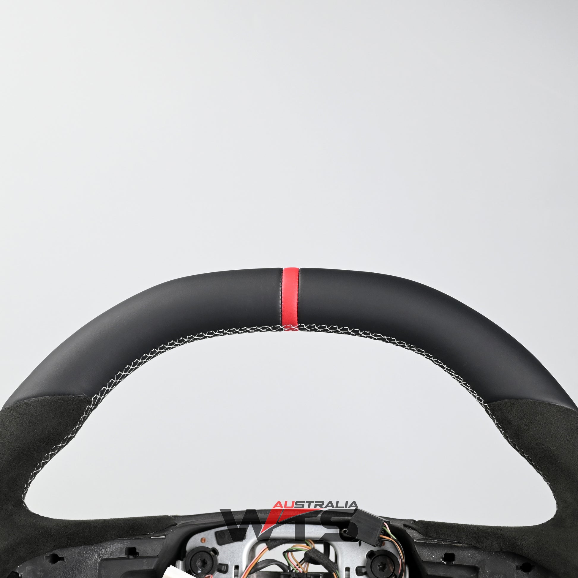Red Centre Stripe Steering wheel for holden VF