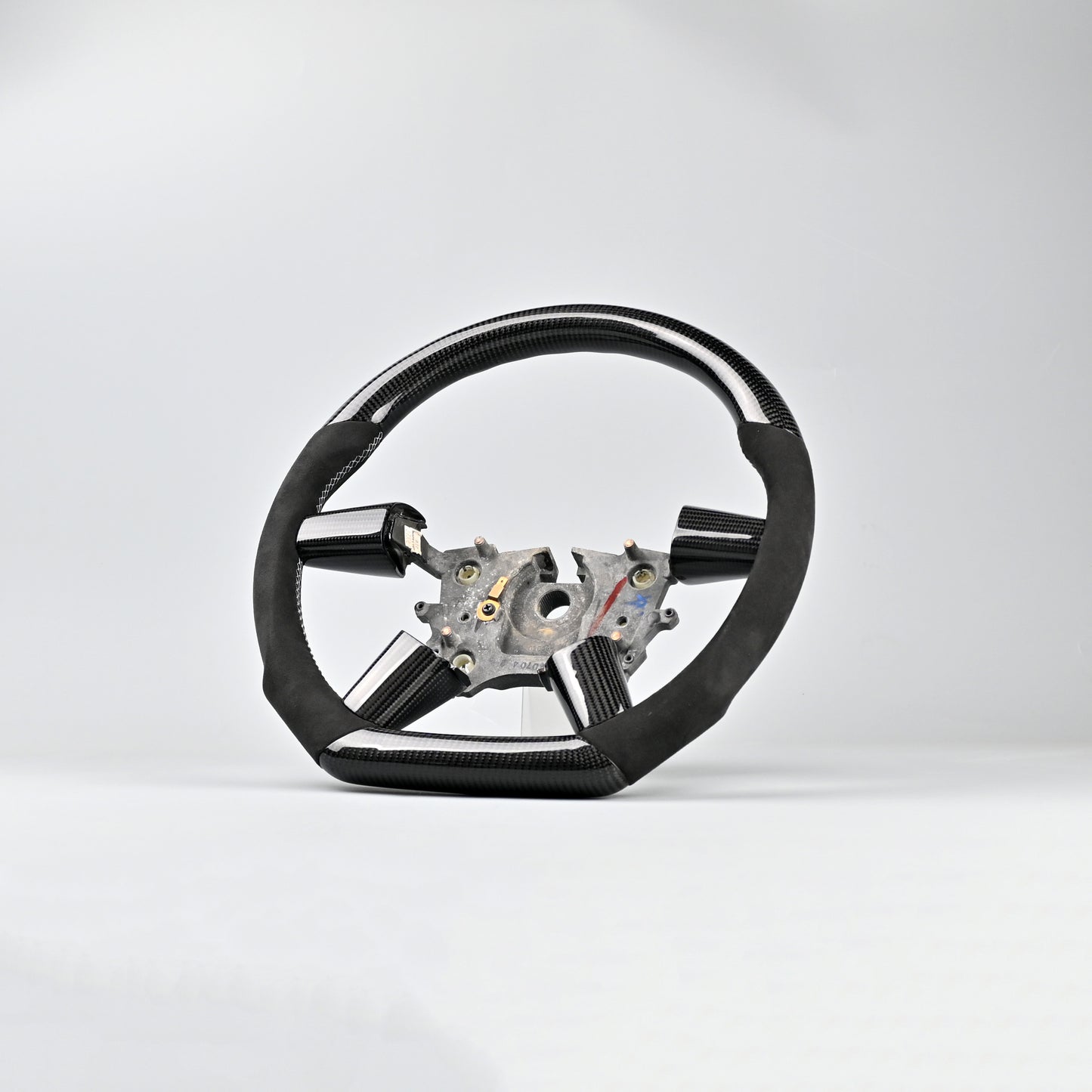 (Made To Order) Carbon Fibre Steering Wheel | Fits Holden VY / VZ Commodore SS SV6 SV8 (2002–2006)