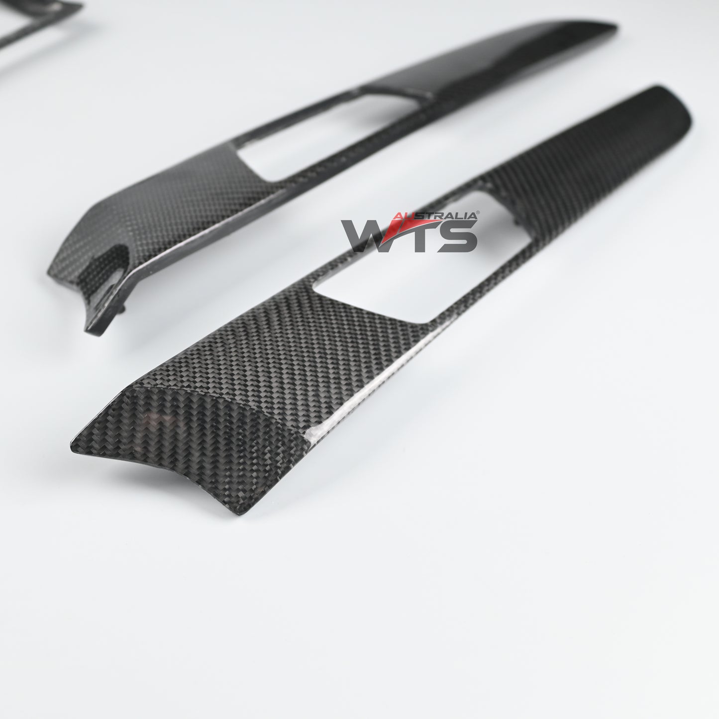 Carbon Fibre Dash & Door Trim Set – Ford Falcon FG / FGX (XR6, XR8, G6E, FPV)