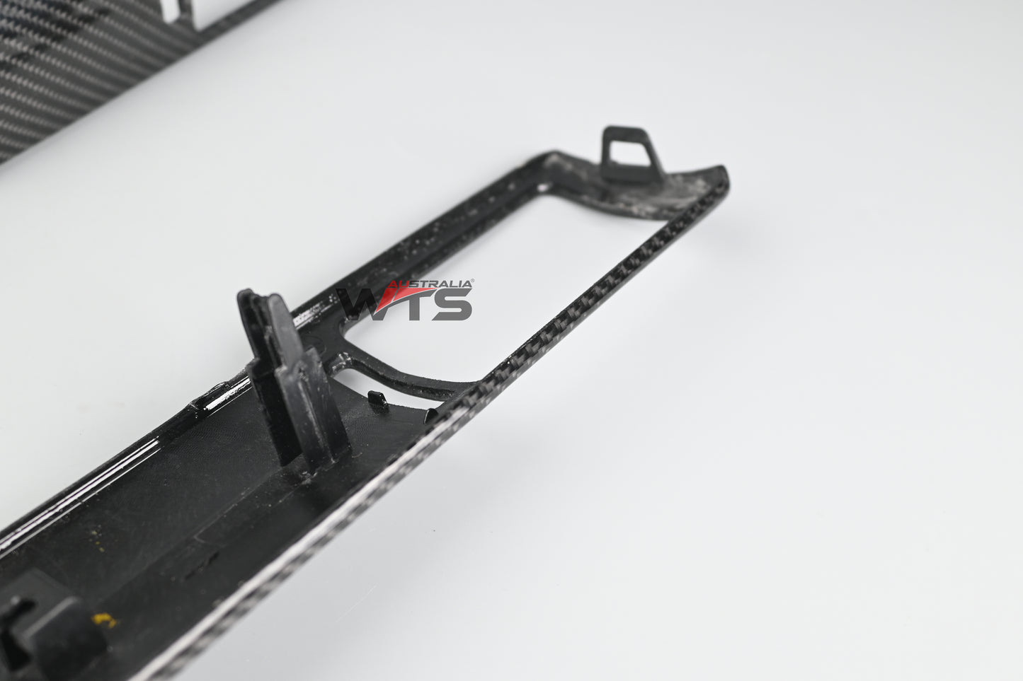 Carbon Fibre Dash & Door Trim Set – Ford Falcon FG / FGX (XR6, XR8, G6E, FPV)