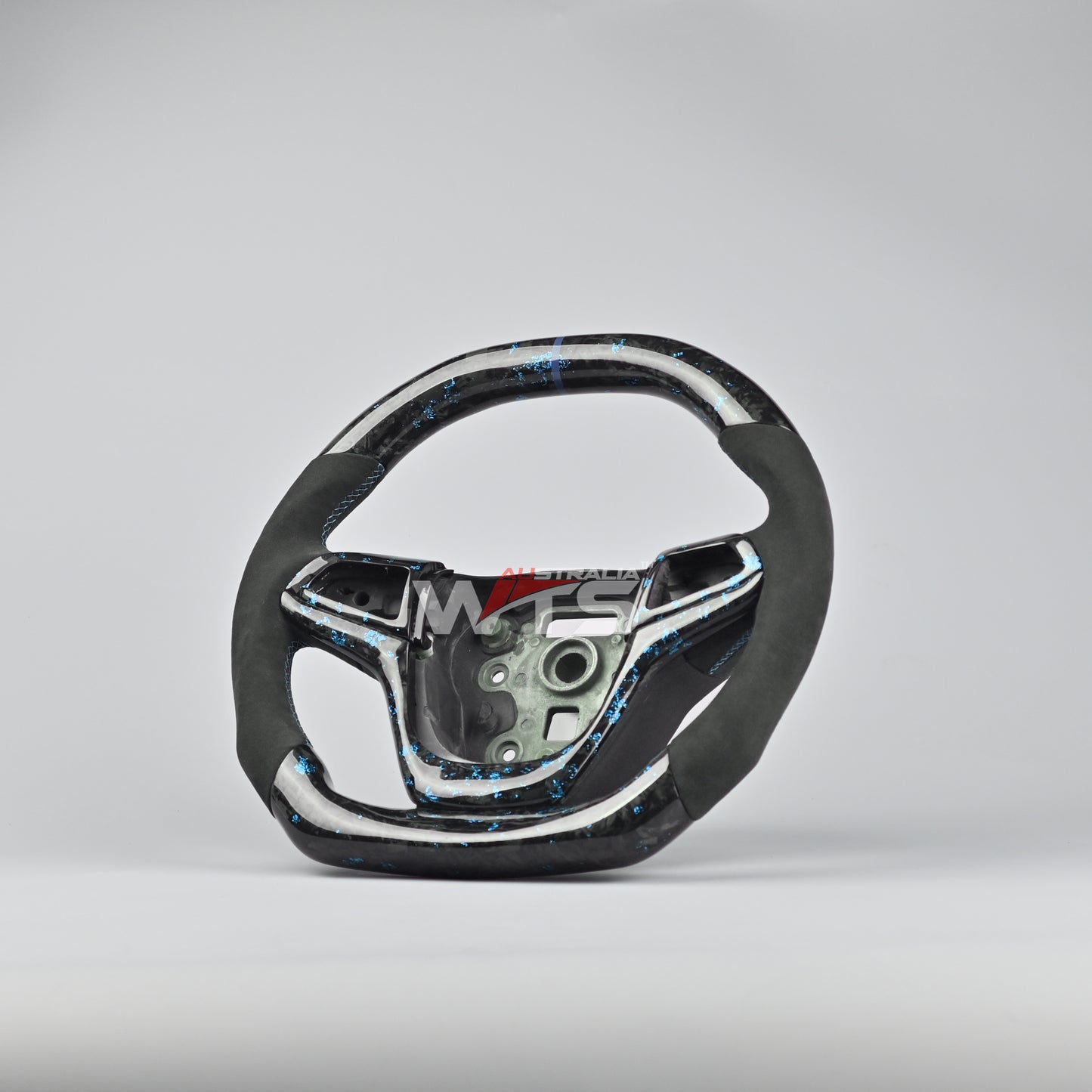 Flake Forged Carbon Steering Wheel (For Non Paddle Shifter)– Suitable for Holden VF, HSV VF, and Chevy SS