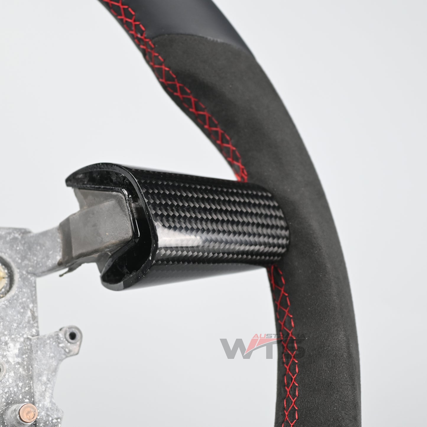 Leather with Alcantara Grip Steering Wheel – Fits Holden VY / VZ