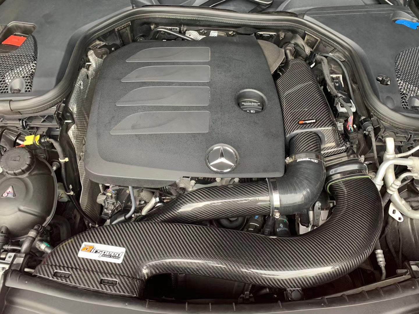 Pre-preg Carbon Fibre Air-Intake System For Mercedes-Benz C-Class ,E-Class(M264 Engine)